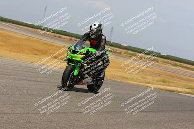 media/May-15-2023-TrackDaz (Mon) [[29bc01ea77]]/B Group/220pm (Wheelie Bump)/